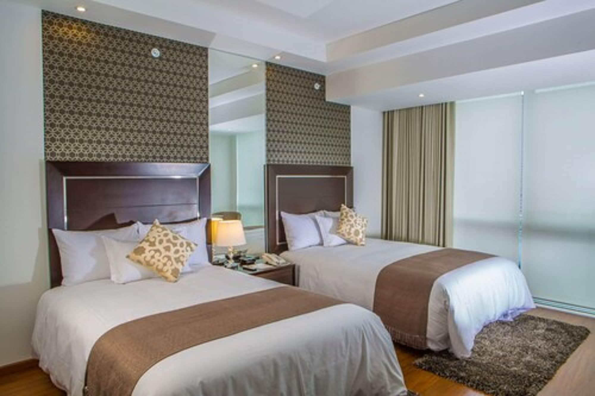 Jose Antonio Deluxe Hotel ลิมา ภายนอก รูปภาพ