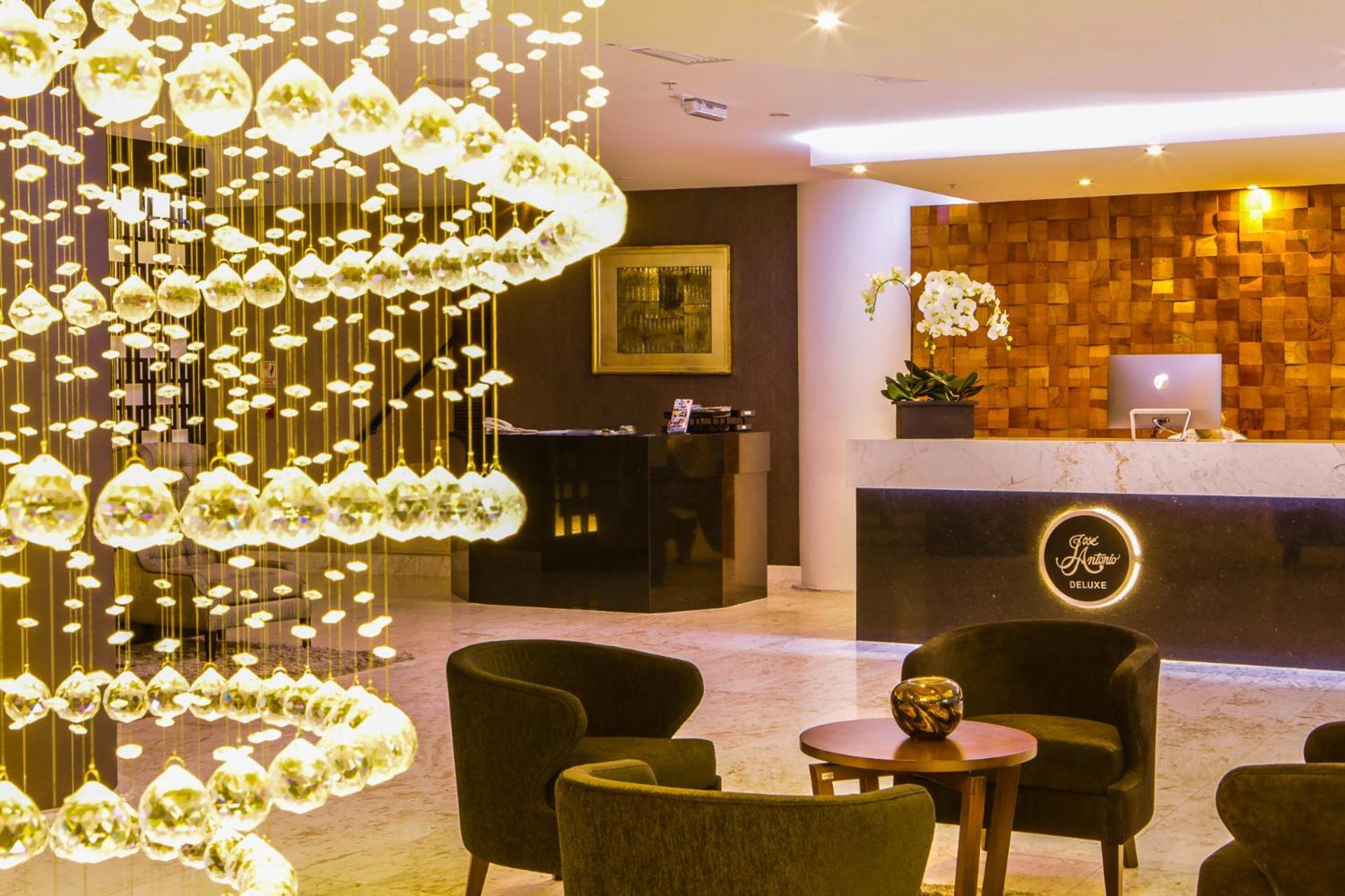 Jose Antonio Deluxe Hotel ลิมา ภายนอก รูปภาพ